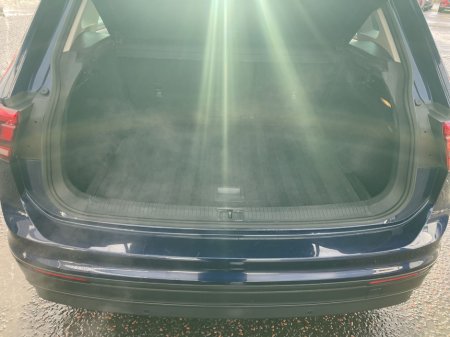 2019 Volkswagen Tiguan Match thumbnail