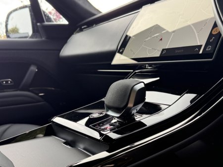 2025 Land Rover Range Rover Sport - thumbnail 11