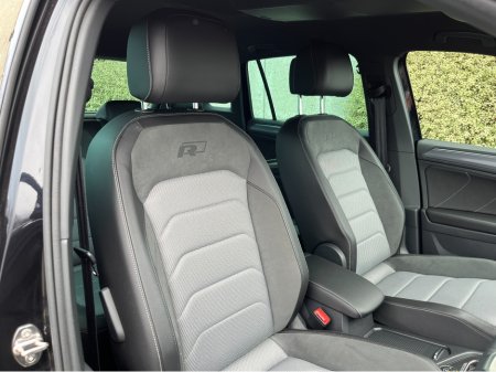 2020 Volkswagen Tiguan - thumbnail 12