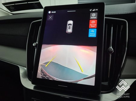 2025 Volvo XC90 - thumbnail 21