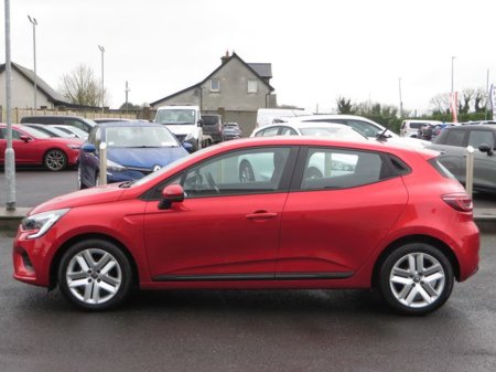 2022 Renault Clio Dynamique Edition Naeb TCE 90 €14,700 thumbnail