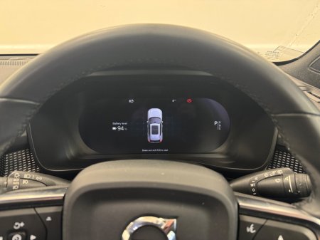 2022 Volvo XC40 - thumbnail 8