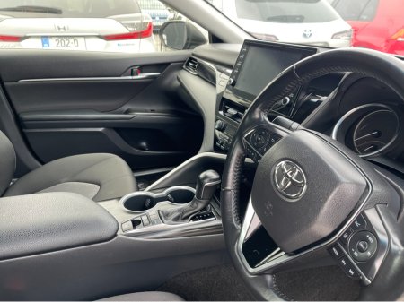 2021 Toyota Camry - thumbnail 8