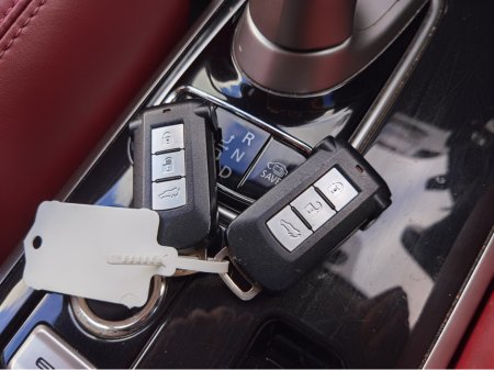 2018 Mitsubishi Outlander - thumbnail 20