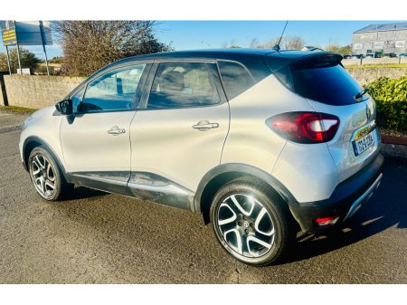 2017 Renault Captur  €10,000 thumbnail