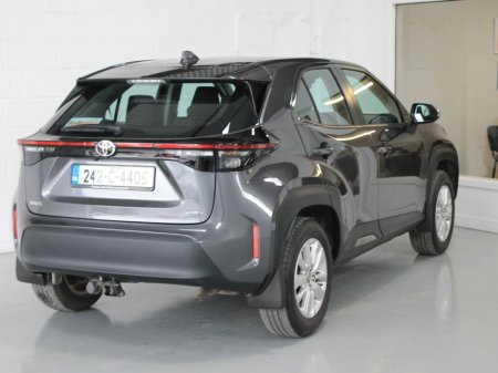 2024 Toyota Yaris - thumbnail 6