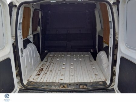 2021 Volkswagen Caddy CARGO BUS TDI 102BHP M6F 5DR €17,950 thumbnail