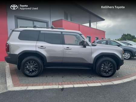 2025 Toyota Landcruiser - photo 3