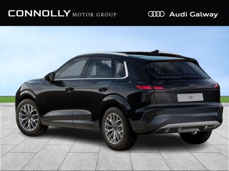 2026 Audi Q3 E-HYBRID SE AUTO €56,150 thumbnail