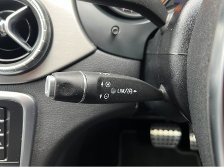 2019 Mercedes-Benz CLA Class - thumbnail 26