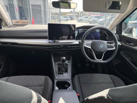 2025 Volkswagen Golf GOLF EDITION 75 2.0 TDI 116HP €31,975 thumbnail