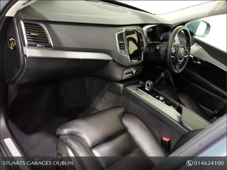 2023 Volvo XC90 - thumbnail 12