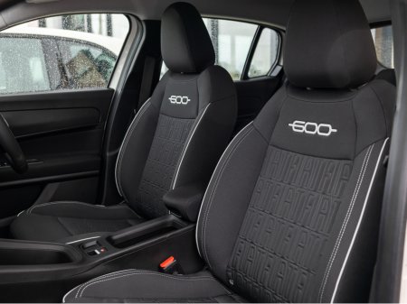 2026 Fiat 600 - thumbnail 17