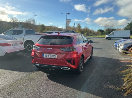 2025 Kia Ceed - thumbnail 9