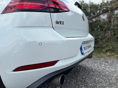 2018 Volkswagen Golf - thumbnail 15