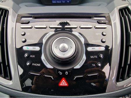 2015 Ford C-Max - thumbnail 24