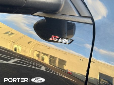 2023 Ford Kuga *BLACK EDITION* ST LINE X PHEV 2.5 225PS AUTO thumbnail