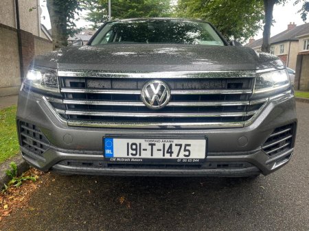 2019 Volkswagen Touareg 3.0 TDI 4M 231HP 5DR AU AUTO €35,950 thumbnail