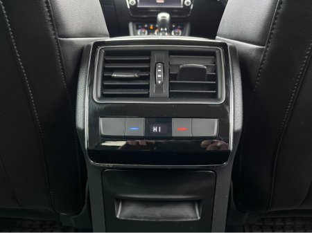 2016 Skoda Superb - thumbnail 17