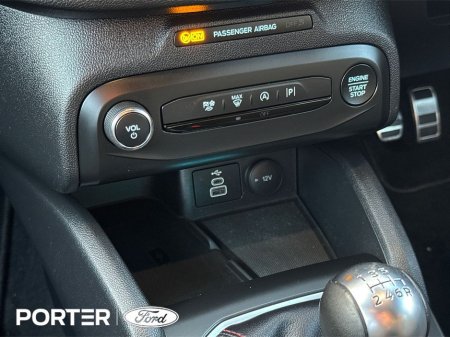 2024 Ford Focus ST-Line 1.0L EcoBoost 125PS mHEV €27,950 thumbnail