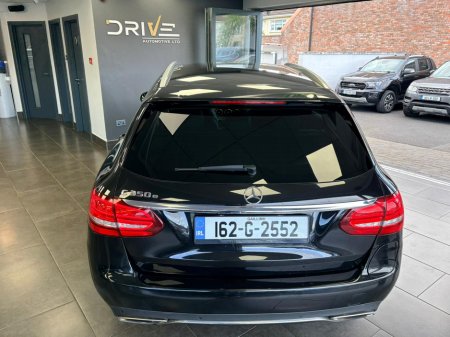 2016 Mercedes-Benz C Class - thumbnail 6