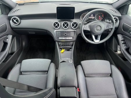 2017 Mercedes-Benz A Class A180 AMG-STYLE 1.6 AUTO // NEW 19" AMG-LINE ALLOYS // REVERSE CAMERA // HEATED HALF LEATHER SEATS €16,900 thumbnail