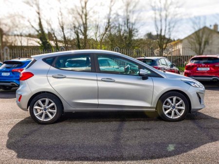 2018 Ford Fiesta - thumbnail 18