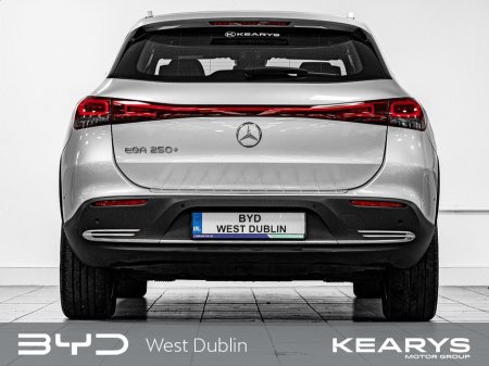 2023 Mercedes-Benz EQA - thumbnail 6