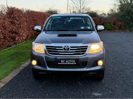2014 Toyota Hilux 3.0 DCAB SR5 4DR