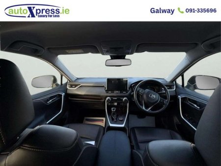 2020 Toyota Rav4 - view 2