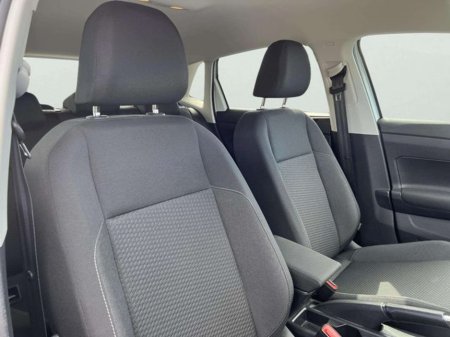 2019 Volkswagen Polo - thumbnail 4