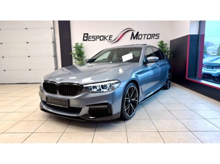 2019 BMW 5 Series - thumbnail 1