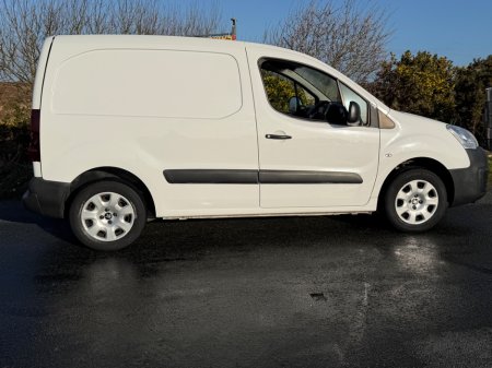 2017 Peugeot Partner - thumbnail 12