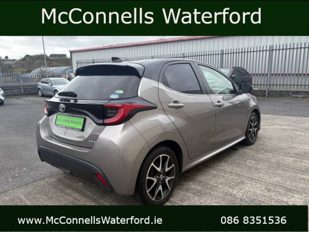 2020 Toyota Yaris - thumbnail 6