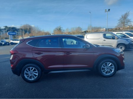 2016 Hyundai Tucson 1.7 PREMIUM BLD 116PS 5 5DR €10,950 thumbnail