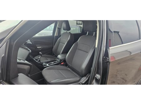 2018 Ford Kuga - thumbnail 26