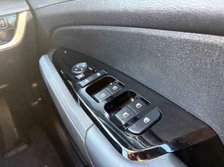 2023 Kia Sportage Mhev K3 DSL 5DR, *WARRANTY TILL 2030* Front Parking Sensors, Reversing Camera, Multi-Function Steering Wheel, Bluetooth, Half Leather Seats, €32,900 thumbnail