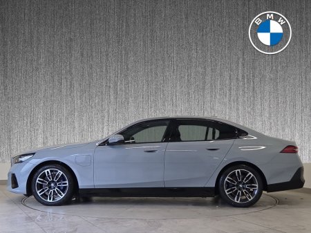 2026 BMW 5 Series 530e Msport Saloon €80,072 thumbnail