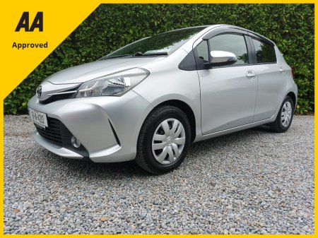 2016 Toyota Yaris 1.3 PETROL AUTOMATIC 4 CYLINDER ENGINE SPOTLESS WITH ONLY 49917KMS 9 SERVICE HISTORY STAMPS FACTORY IMMOBILISER  PUSH BUTTON START  REVERSE CAMERA TOUCH SCREEN RADIO WITH ANDROID AUTO / APPLE CAR PLAY