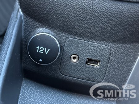 2015 Ford Fiesta - thumbnail 20