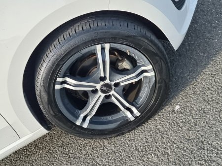 2012 Volkswagen up! - thumbnail 12