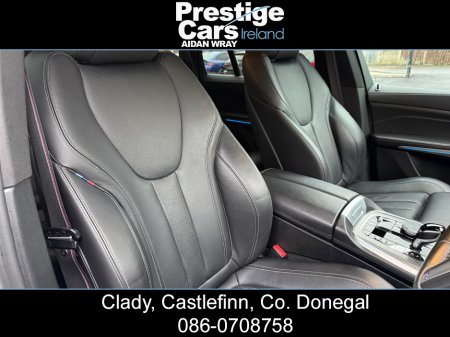 2022 BMW X5 XDRIVE 45E M SPORT AUTO,M PERFORMANCE BODY KIT,ALPINE WHITE,PLUS PACK,TECH PACK,HEAD UP DISPLAY,HEATED LEATHER,APPLE CAR PLAY,ADJUSTABLE SUSPENSION,CAMERAS,FACTORY UP GRADED BRAKES,FBMWSH,HIGH SPEC €64,950 thumbnail