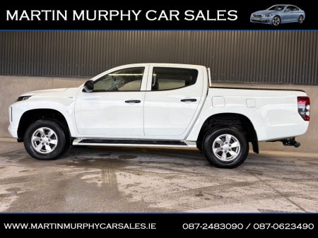 2020 Mitsubishi L200 BUSINESS 2.3 DID LOW KMS €21,097