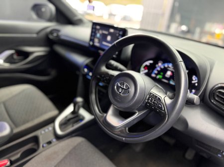 2023 Toyota Yaris Cross - thumbnail 18