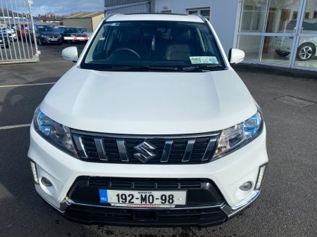2019 Suzuki Vitara - view 2