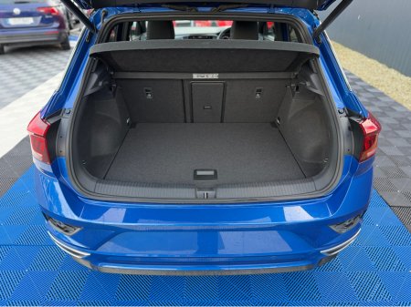2021 Volkswagen T-Roc R-LINE - 2.0L DIESEL - AUTO - 12M WARRANTY - CAR: 1699 €29,950 thumbnail