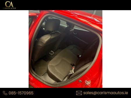 2015 Renault Clio - thumbnail 17