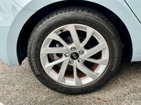 2022 Audi A1 - thumbnail 5