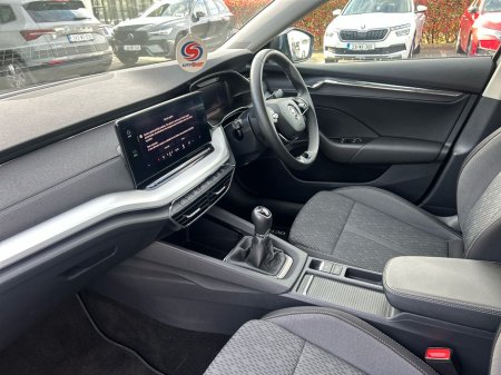 2024 Skoda Octavia - photo 2