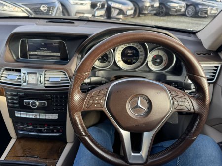 2015 Mercedes-Benz E Class E220 BLUETEC AMG SPORT AUTO €13,850 thumbnail